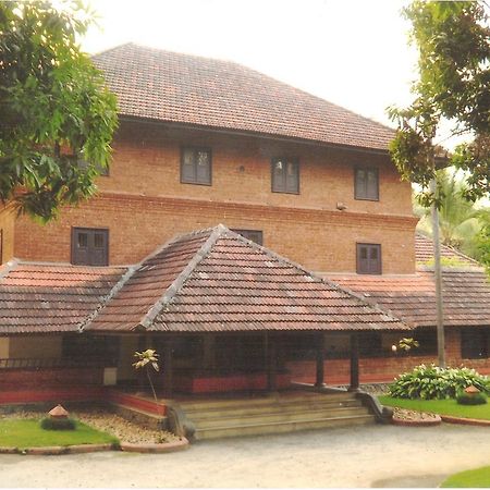 Chengara Heritage Hotel Malappuram Buitenkant foto