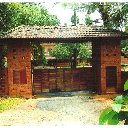 Chengara Heritage Hotel Malappuram Buitenkant foto