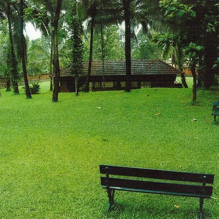 Chengara Heritage Hotel Malappuram Buitenkant foto