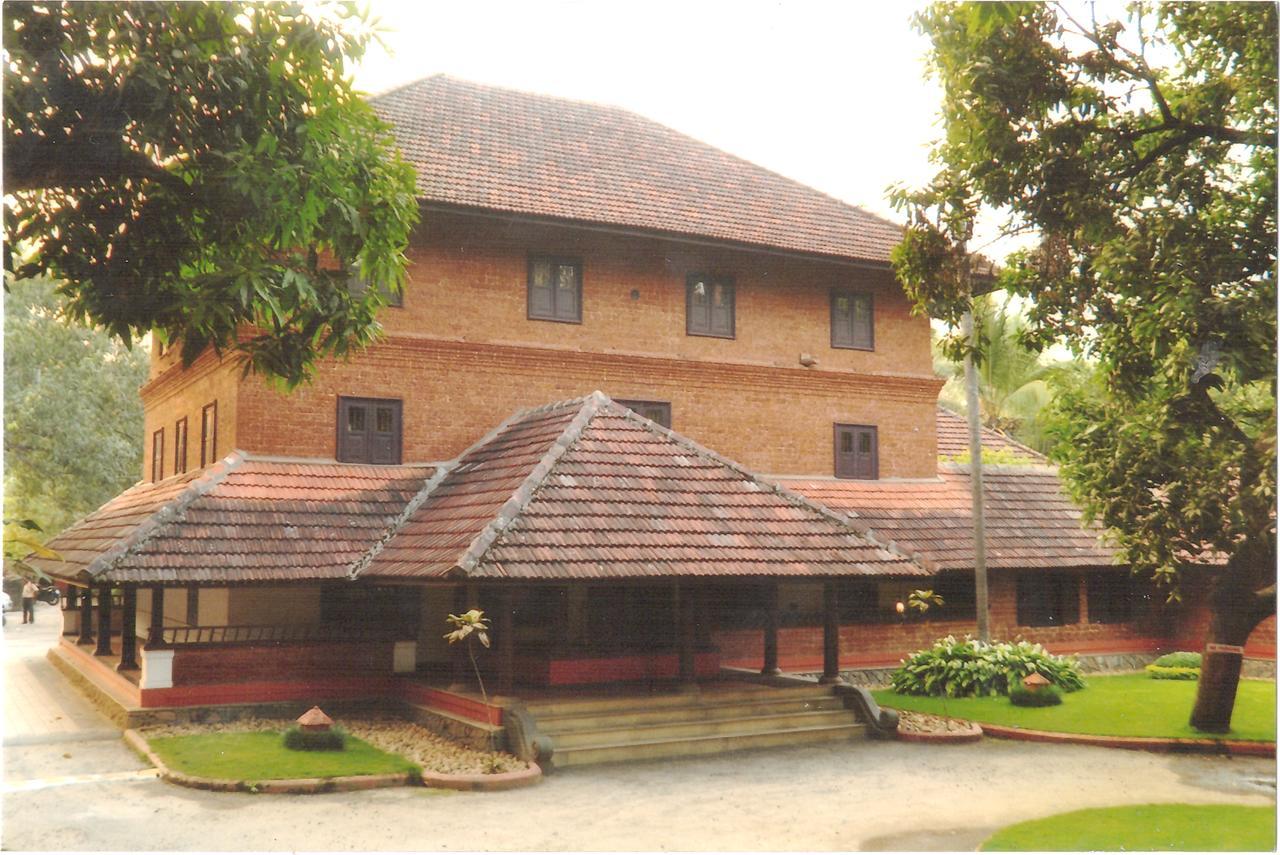 Chengara Heritage Hotel Malappuram Buitenkant foto