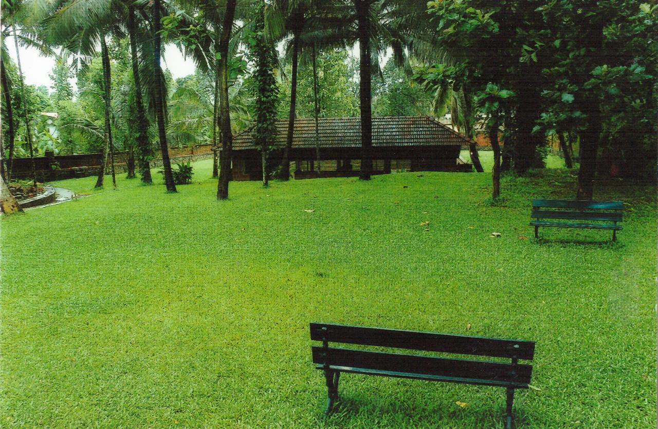 Chengara Heritage Hotel Malappuram Buitenkant foto