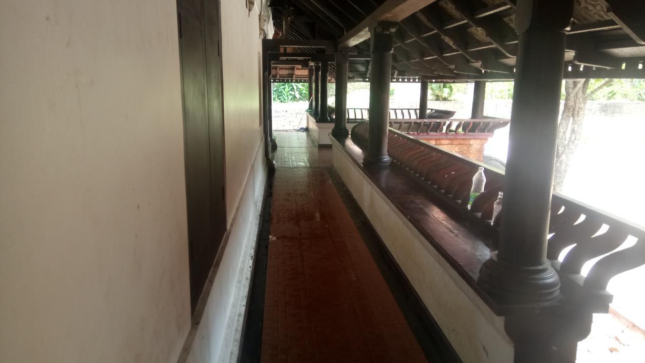 Chengara Heritage Hotel Malappuram Buitenkant foto